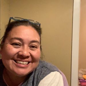 Meet your Posher, Mayra